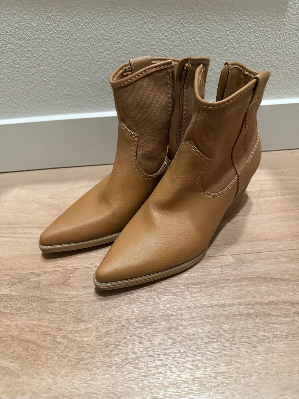 Universal Thread Tan Pointed-Toe Ankle Booties